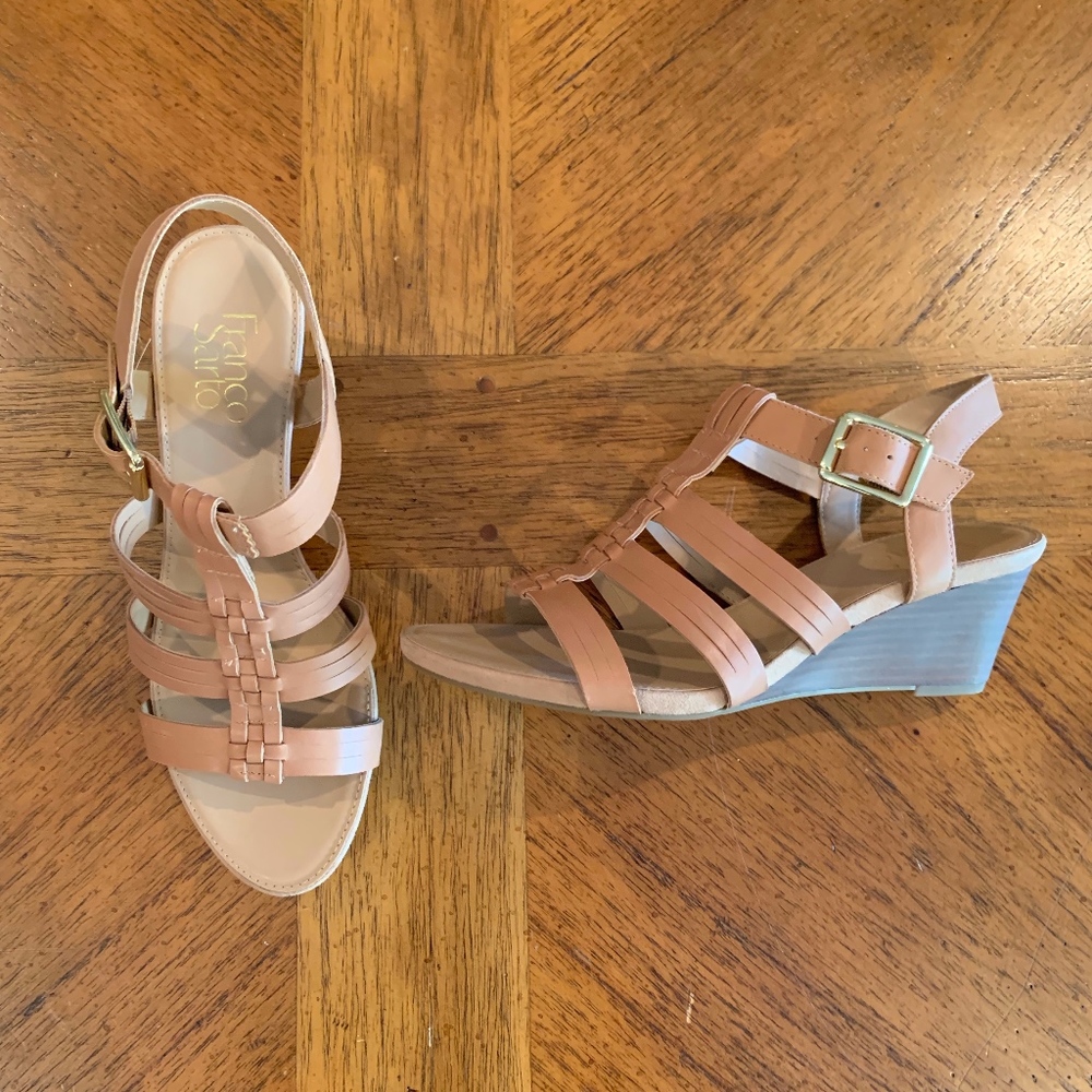Tan Wedges
